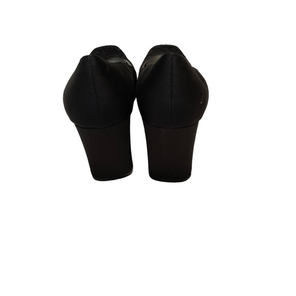 No Brand Women’s Black Satin embellished heels. Size 7.5M - Picture 5 of 9